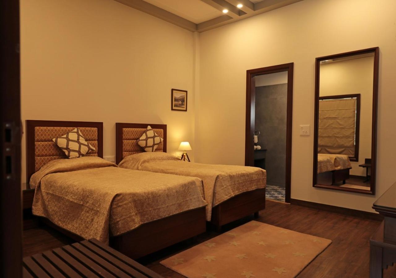 Hostie Stanley House-Heritage Home With Private Garden And Parking Nainital Exteriér fotografie